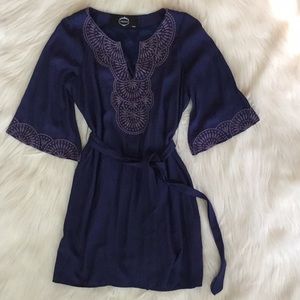 VELVET Women’s Shirt Dress Size: Small